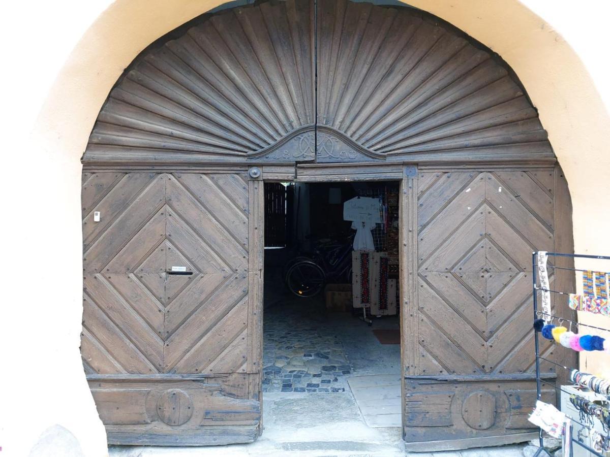 Casa Morar Διαμέρισμα Σιγκισοάρα Εξωτερικό φωτογραφία